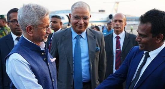 SL Hosts Senior Indian And Chinese Delegations